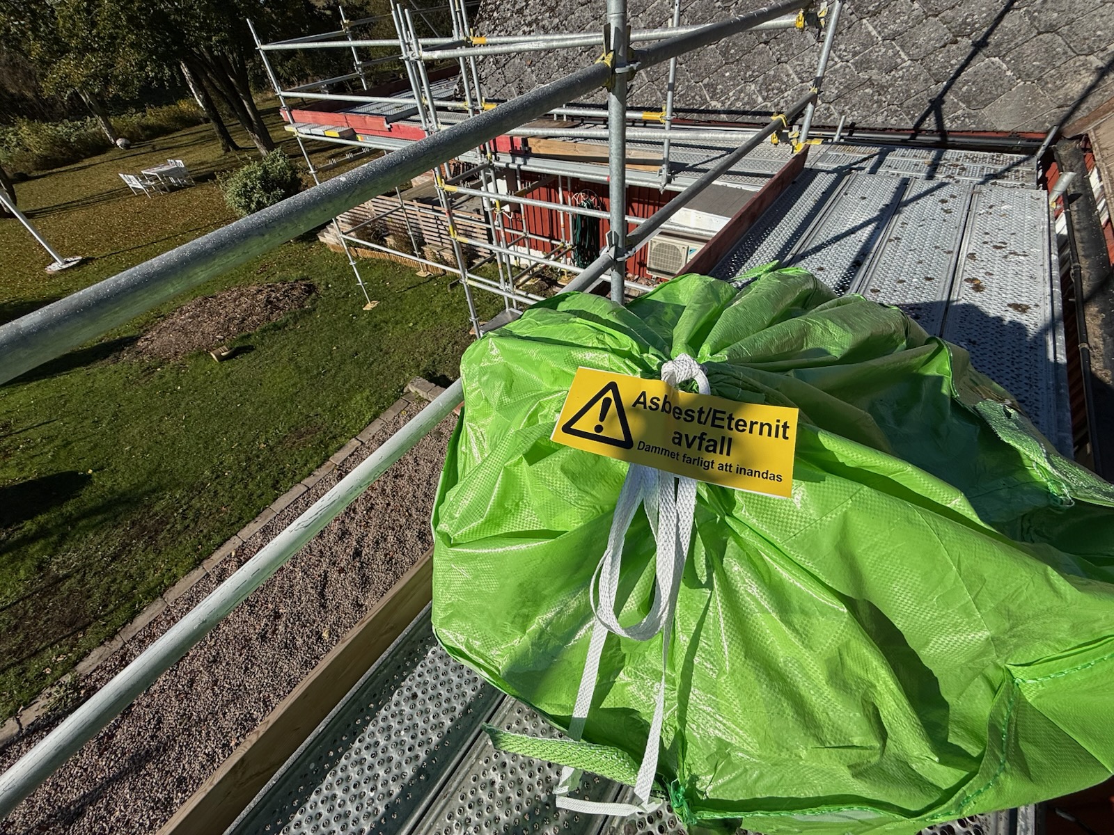 Placeholderbild för projekt inom asbestsanering